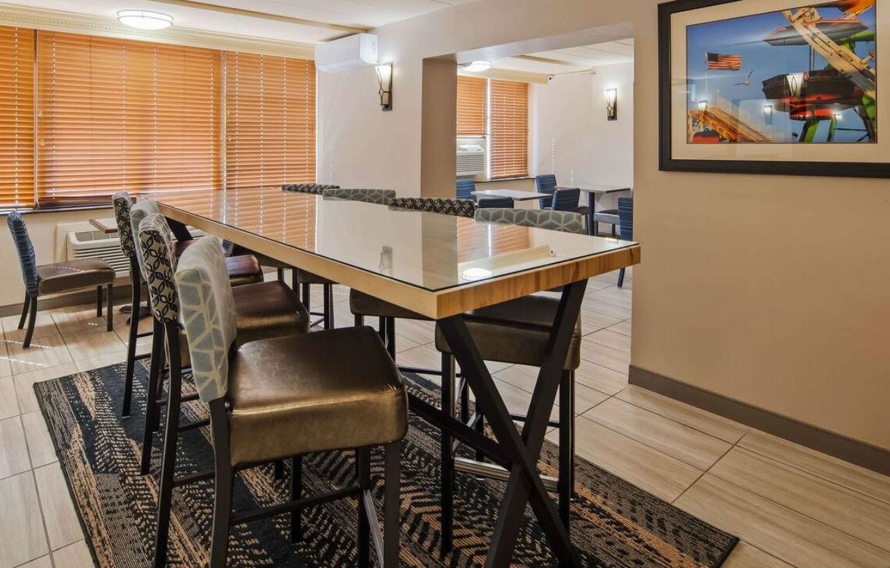 Best Western Atlantic City Beach Block Екстериор снимка